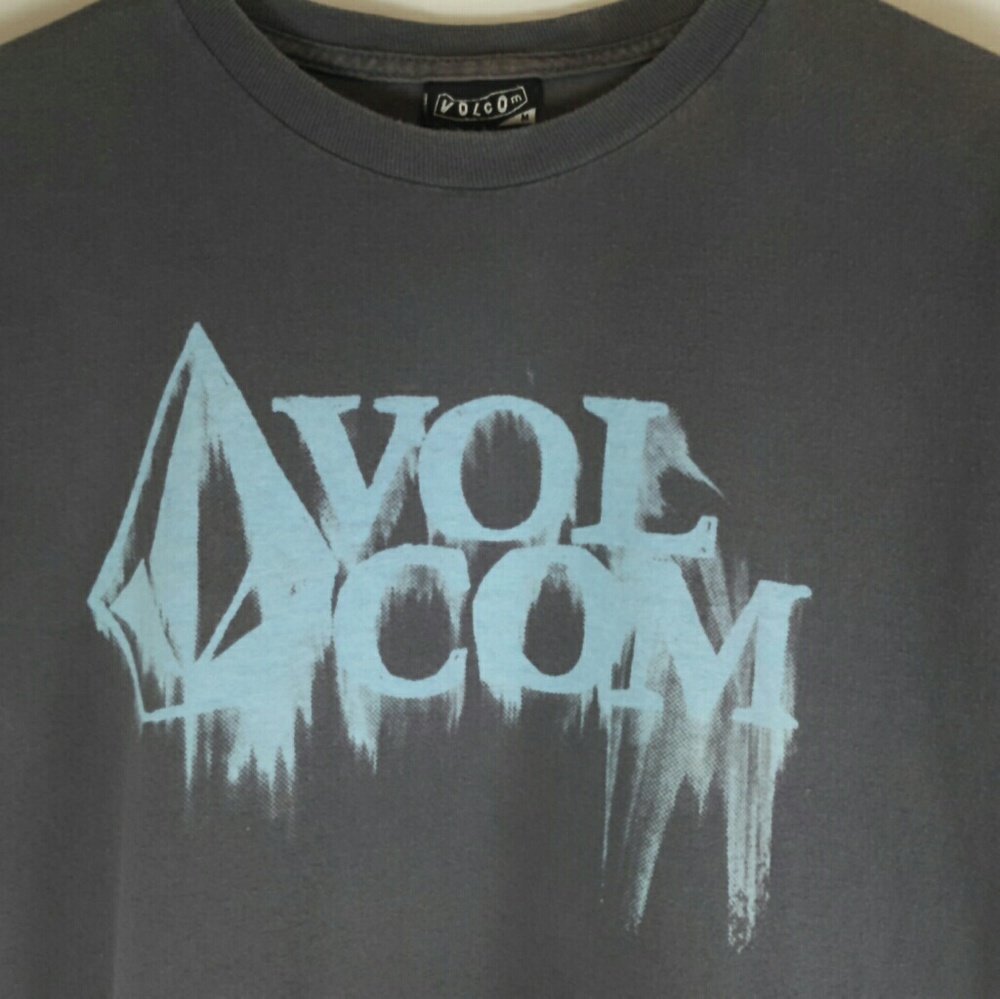 Vintage Volcom Graphic T-shirt Gray With Ltd blue
